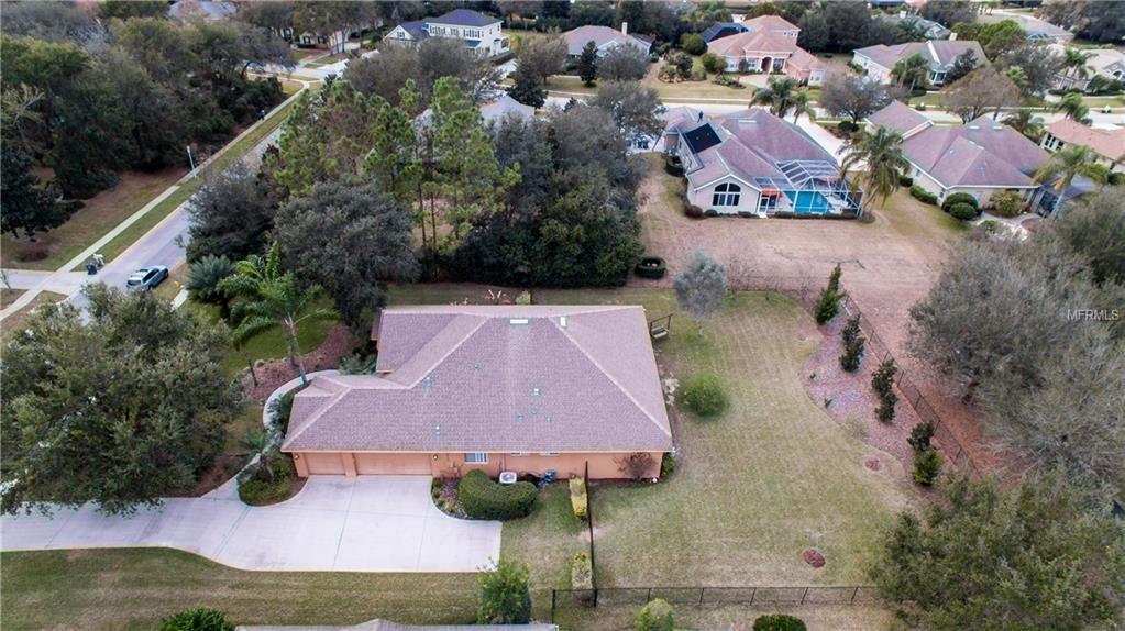 6106 KINGBIRD MANOR DR, LITHIA, Florida 33547, 3 Bedrooms Bedrooms, 7 Rooms Rooms,3 BathroomsBathrooms,Residential,For sale,KINGBIRD MANOR DR,T2926974