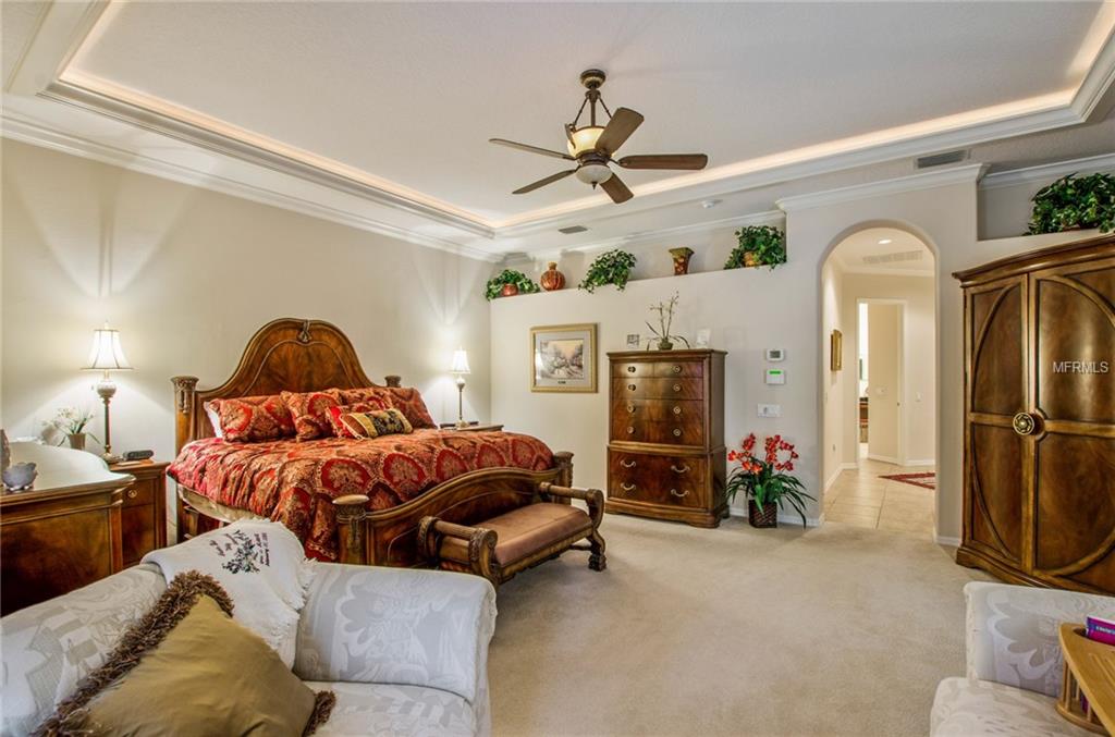 21215 SKY VISTA DRIVE, LAND O LAKES, Florida 34637, 4 Bedrooms Bedrooms, 10 Rooms Rooms,5 BathroomsBathrooms,Residential,For sale,SKY VISTA,T2927975