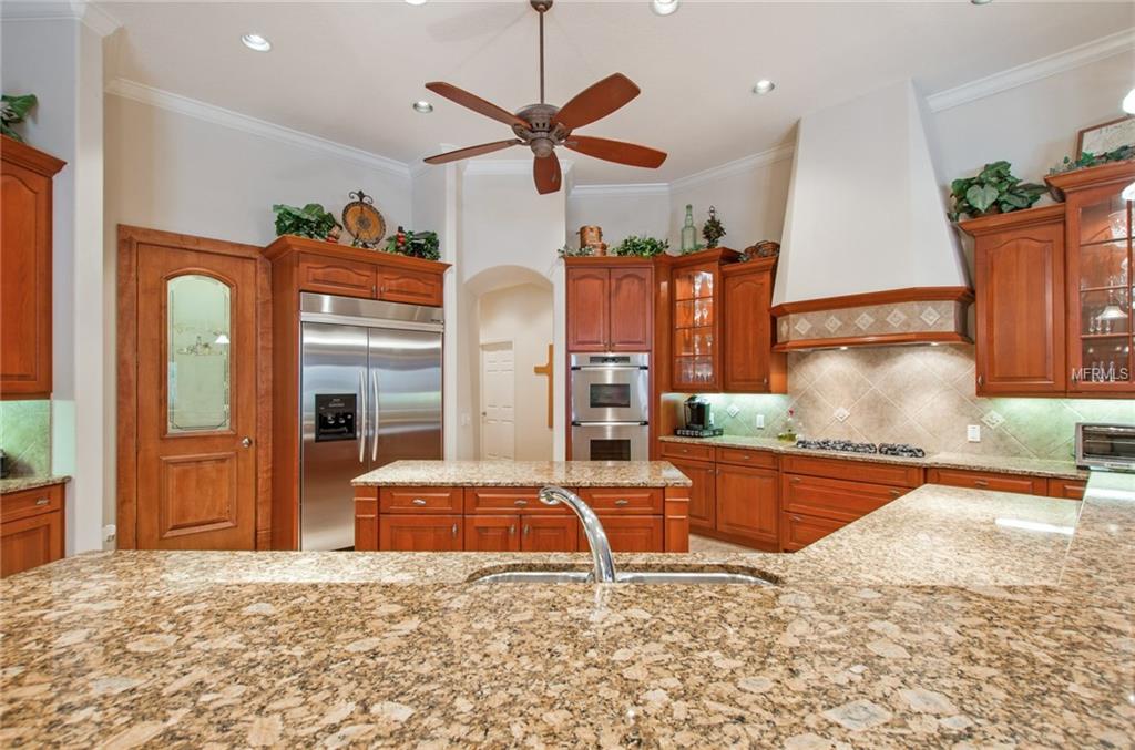 21215 SKY VISTA DRIVE, LAND O LAKES, Florida 34637, 4 Bedrooms Bedrooms, 10 Rooms Rooms,5 BathroomsBathrooms,Residential,For sale,SKY VISTA,T2927975