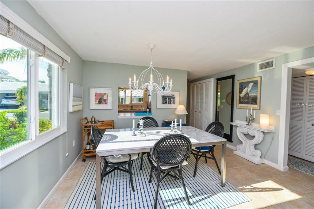 714 SPANISH DRIVE S, LONGBOAT KEY, Florida 34228, 2 Bedrooms Bedrooms, 7 Rooms Rooms,2 BathroomsBathrooms,Residential,For sale,SPANISH,A4210015