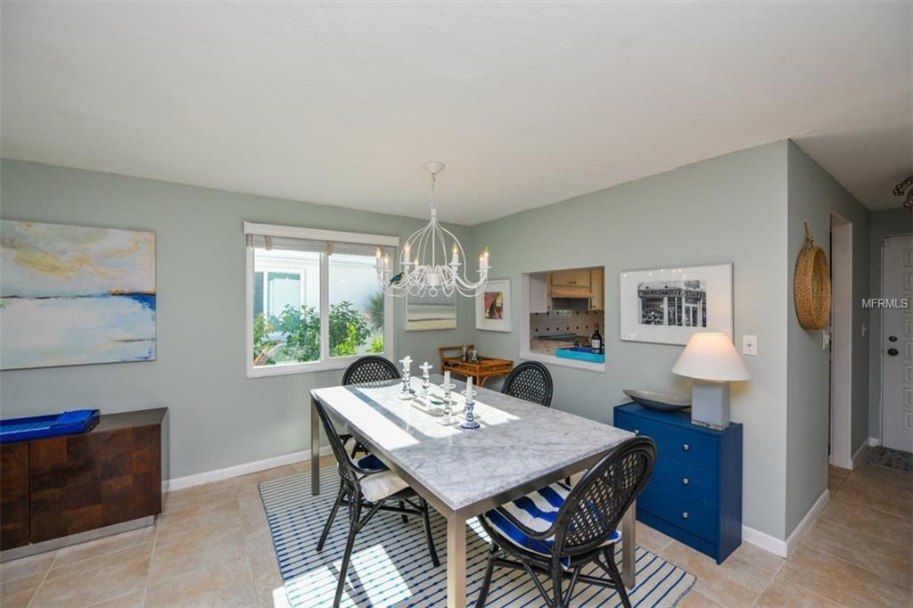 714 SPANISH DRIVE S, LONGBOAT KEY, Florida 34228, 2 Bedrooms Bedrooms, 7 Rooms Rooms,2 BathroomsBathrooms,Residential,For sale,SPANISH,A4210015