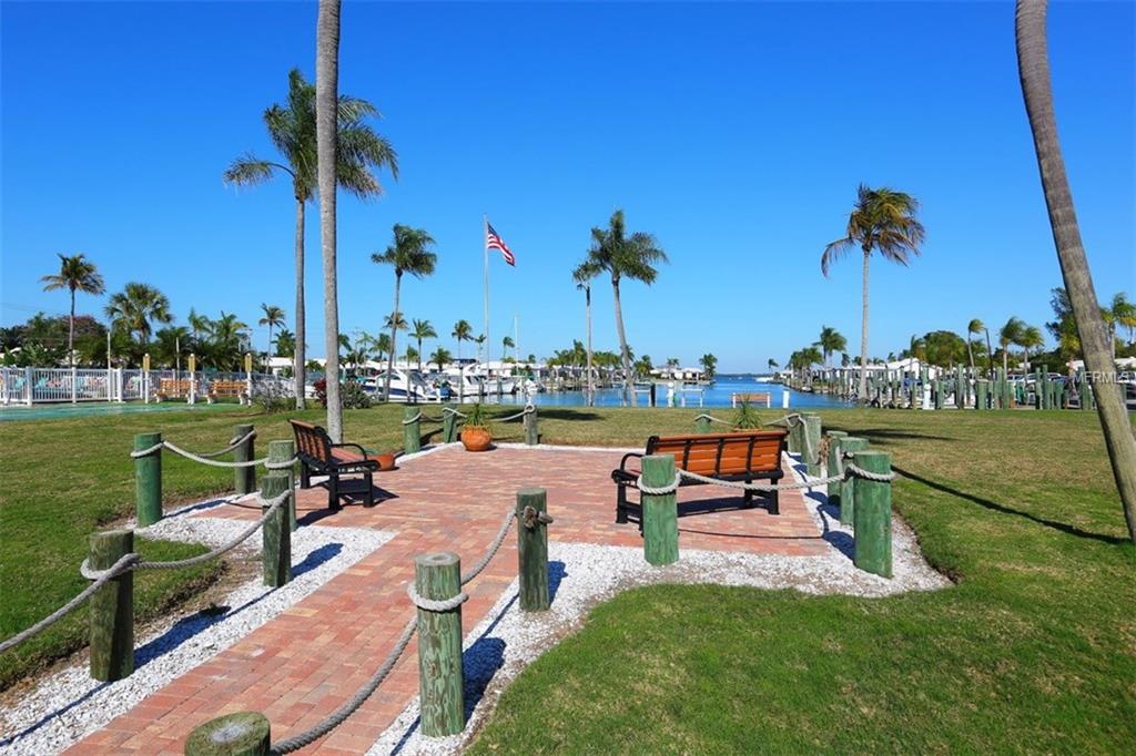 714 SPANISH DRIVE S, LONGBOAT KEY, Florida 34228, 2 Bedrooms Bedrooms, 7 Rooms Rooms,2 BathroomsBathrooms,Residential,For sale,SPANISH,A4210015