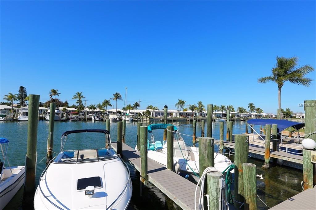 714 SPANISH DRIVE S, LONGBOAT KEY, Florida 34228, 2 Bedrooms Bedrooms, 7 Rooms Rooms,2 BathroomsBathrooms,Residential,For sale,SPANISH,A4210015
