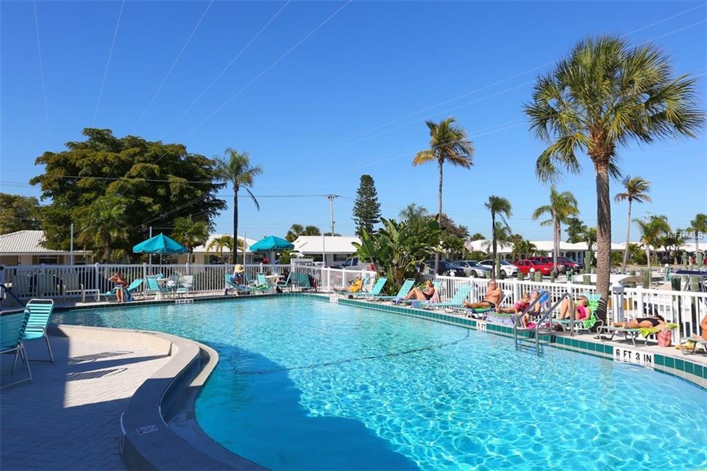 714 SPANISH DRIVE S, LONGBOAT KEY, Florida 34228, 2 Bedrooms Bedrooms, 7 Rooms Rooms,2 BathroomsBathrooms,Residential,For sale,SPANISH,A4210015