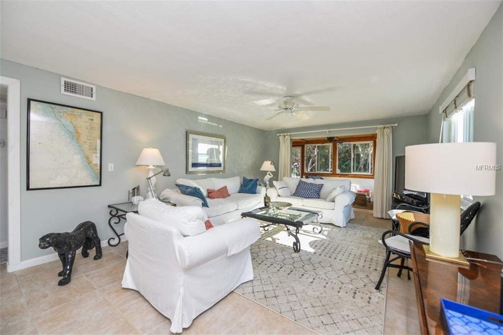 714 SPANISH DRIVE S, LONGBOAT KEY, Florida 34228, 2 Bedrooms Bedrooms, 7 Rooms Rooms,2 BathroomsBathrooms,Residential,For sale,SPANISH,A4210015