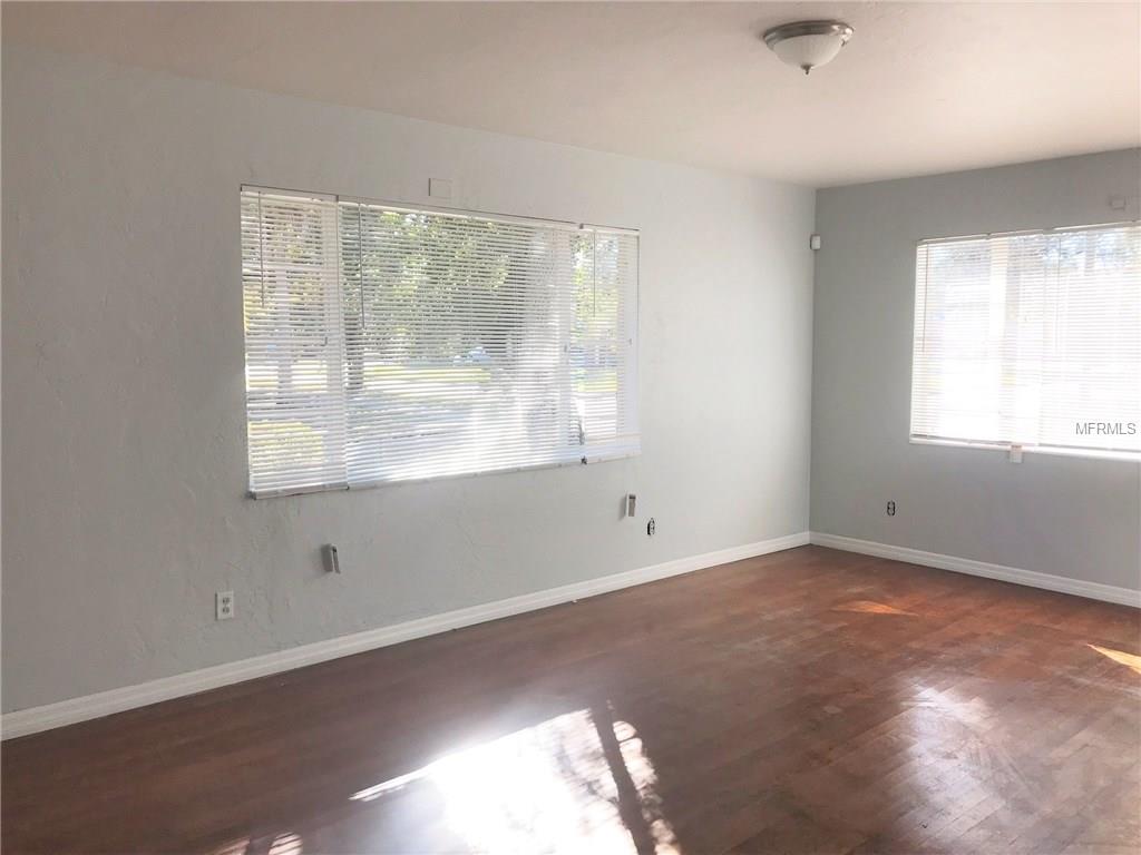 2340 HIGHLAND STREET S, ST PETERSBURG, Florida 33705, 2 Bedrooms Bedrooms, 3 Rooms Rooms,1 BathroomBathrooms,Residential,For sale,HIGHLAND,T2896483