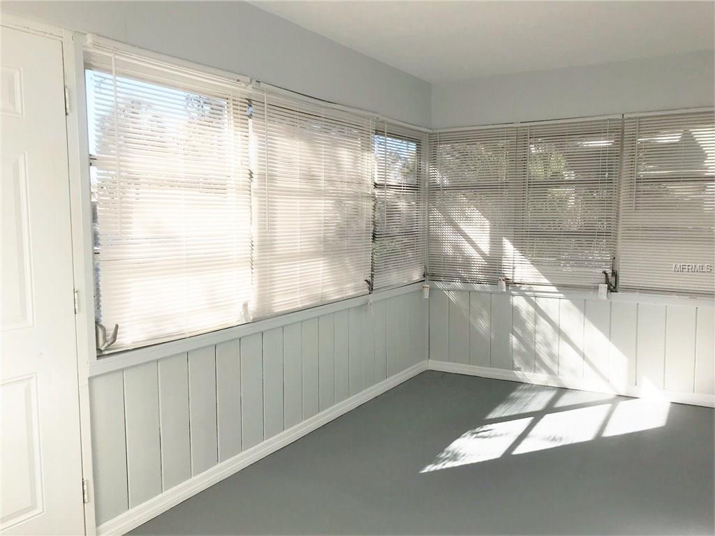 2340 HIGHLAND STREET S, ST PETERSBURG, Florida 33705, 2 Bedrooms Bedrooms, 3 Rooms Rooms,1 BathroomBathrooms,Residential,For sale,HIGHLAND,T2896483