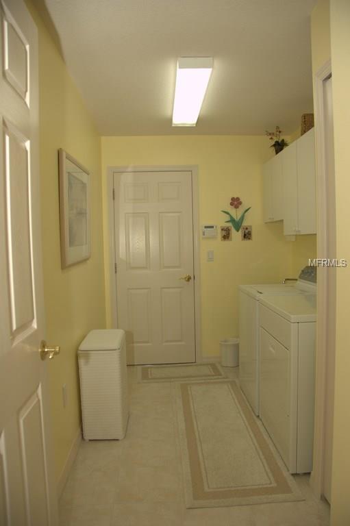 7228 SOUTHGATE COURT, SARASOTA, Florida 34243, 3 Bedrooms Bedrooms, 6 Rooms Rooms,2 BathroomsBathrooms,Residential,For sale,SOUTHGATE,A4200281