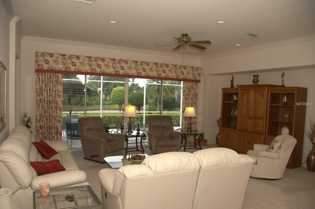 7228 SOUTHGATE COURT, SARASOTA, Florida 34243, 3 Bedrooms Bedrooms, 6 Rooms Rooms,2 BathroomsBathrooms,Residential,For sale,SOUTHGATE,A4200281