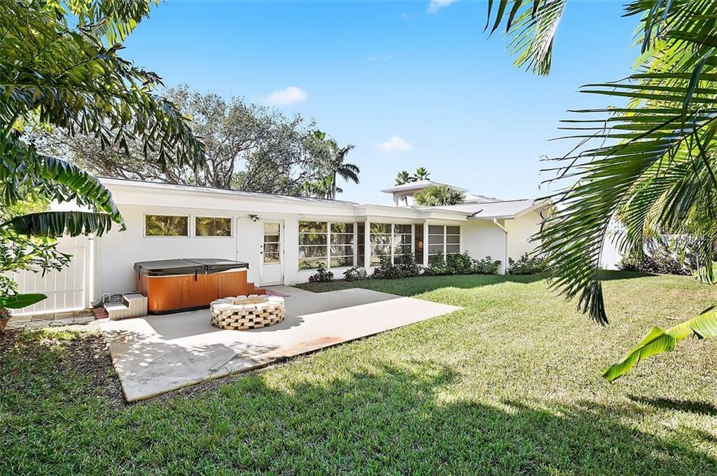 255 2ND STREET W, TIERRA VERDE, Florida 33715, 3 Bedrooms Bedrooms, 8 Rooms Rooms,2 BathroomsBathrooms,Residential,For sale,2ND,U7843145