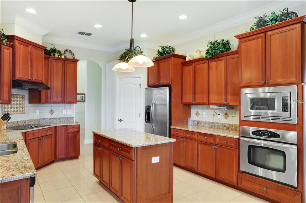 13804 CARRYBACK DRIVE, DADE CITY, Florida 33525, 3 Bedrooms Bedrooms, 8 Rooms Rooms,3 BathroomsBathrooms,Residential,For sale,CARRYBACK,E2205637