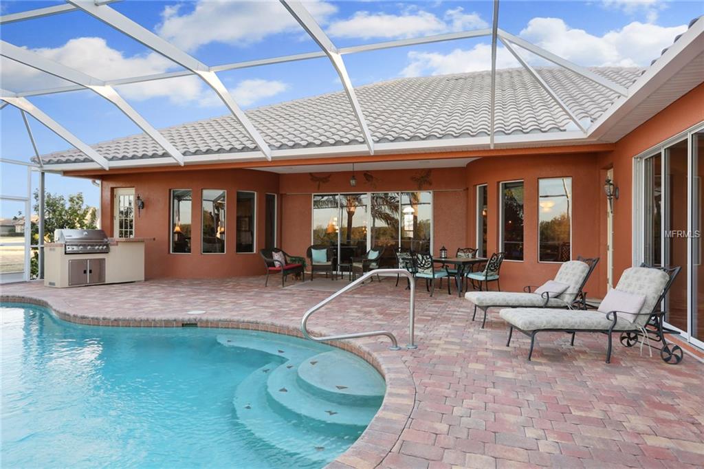 13804 CARRYBACK DRIVE, DADE CITY, Florida 33525, 3 Bedrooms Bedrooms, 8 Rooms Rooms,3 BathroomsBathrooms,Residential,For sale,CARRYBACK,E2205637