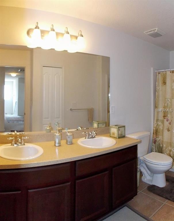 9025 SIENNA MOSS LANE, RIVERVIEW, Florida 33578, 5 Bedrooms Bedrooms, 10 Rooms Rooms,4 BathroomsBathrooms,Residential,For sale,SIENNA MOSS,T2925442