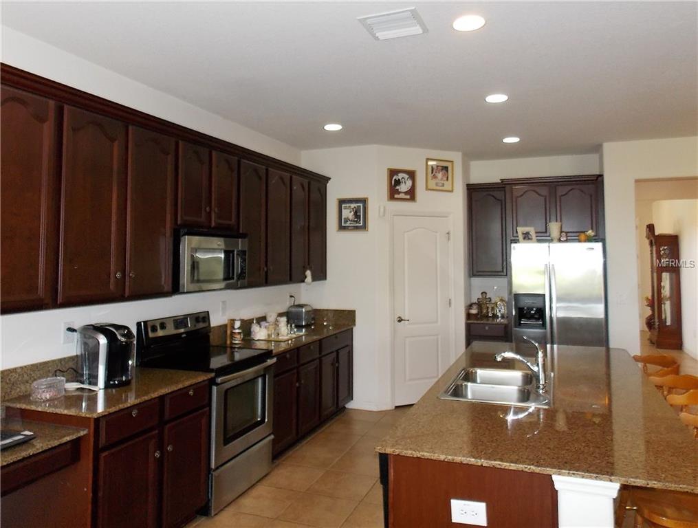 9025 SIENNA MOSS LANE, RIVERVIEW, Florida 33578, 5 Bedrooms Bedrooms, 10 Rooms Rooms,4 BathroomsBathrooms,Residential,For sale,SIENNA MOSS,T2925442