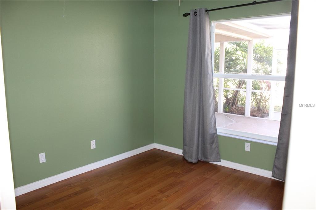 7920 50TH PLACE E, BRADENTON, Florida 34203, 3 Bedrooms Bedrooms, 5 Rooms Rooms,2 BathroomsBathrooms,Residential,For sale,50TH,A4209371