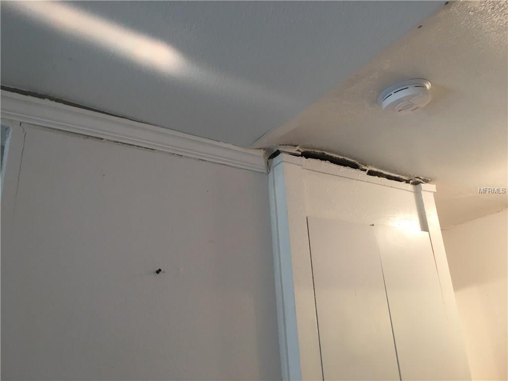 4322 W GREEN STREET, TAMPA, Florida 33607, 2 Bedrooms Bedrooms, 4 Rooms Rooms,1 BathroomBathrooms,Residential,For sale,GREEN,T2927743