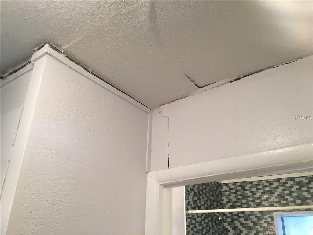 4322 W GREEN STREET, TAMPA, Florida 33607, 2 Bedrooms Bedrooms, 4 Rooms Rooms,1 BathroomBathrooms,Residential,For sale,GREEN,T2927743