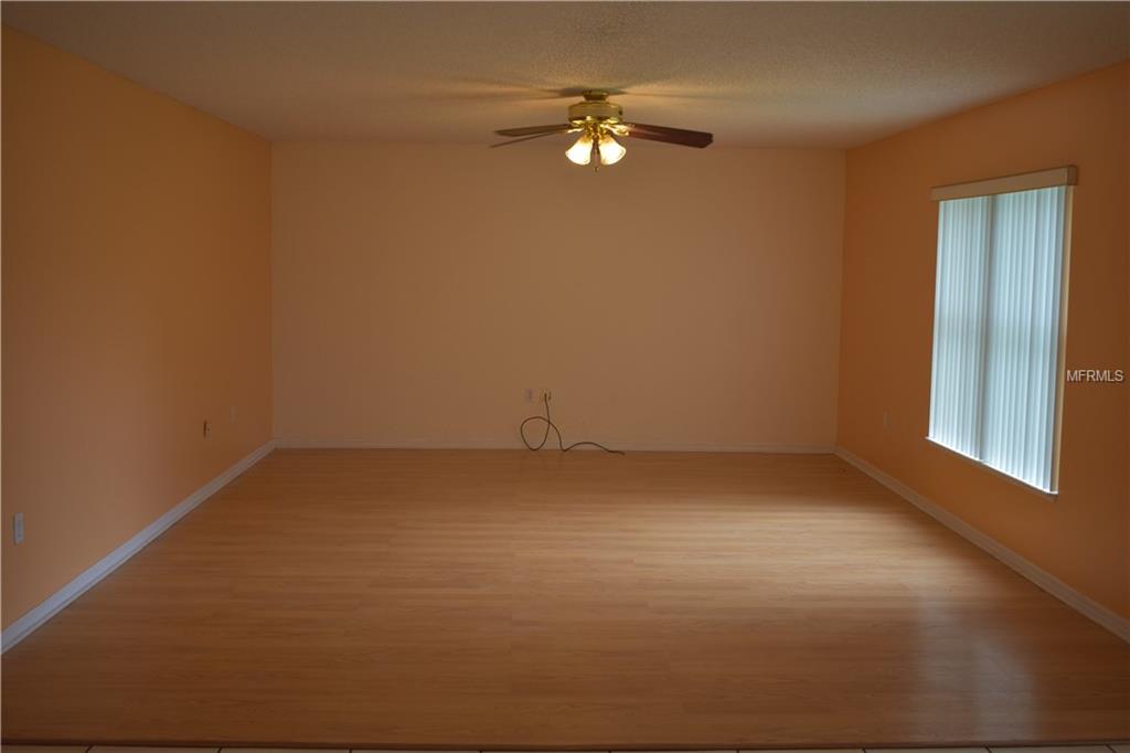 3044 BLAINE CIRCLE, DELTONA, Florida 32738, 5 Bedrooms Bedrooms, 9 Rooms Rooms,2 BathroomsBathrooms,Residential,For sale,BLAINE,V4719935