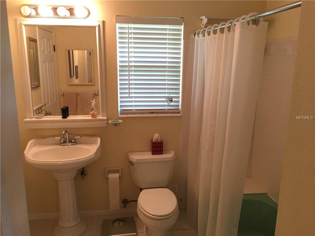 5005 INVERNESS DRIVE, SARASOTA, Florida 34243, 3 Bedrooms Bedrooms, 6 Rooms Rooms,2 BathroomsBathrooms,Residential,For sale,INVERNESS,A4196253