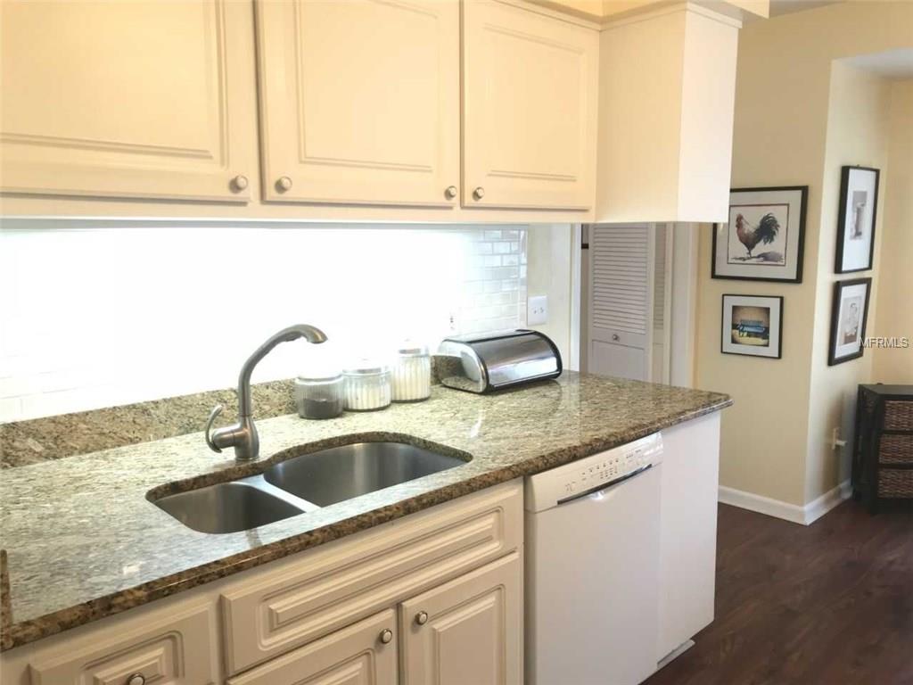 7107 HALIFAX COURT, TAMPA, Florida 33615, 4 Bedrooms Bedrooms, 5 Rooms Rooms,2 BathroomsBathrooms,Residential,For sale,HALIFAX,T2923687