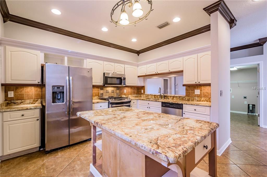 6918 MONARCH PARK DRIVE, APOLLO BEACH, Florida 33572, 3 Bedrooms Bedrooms, 3 Rooms Rooms,2 BathroomsBathrooms,Residential,For sale,MONARCH PARK,T2925446