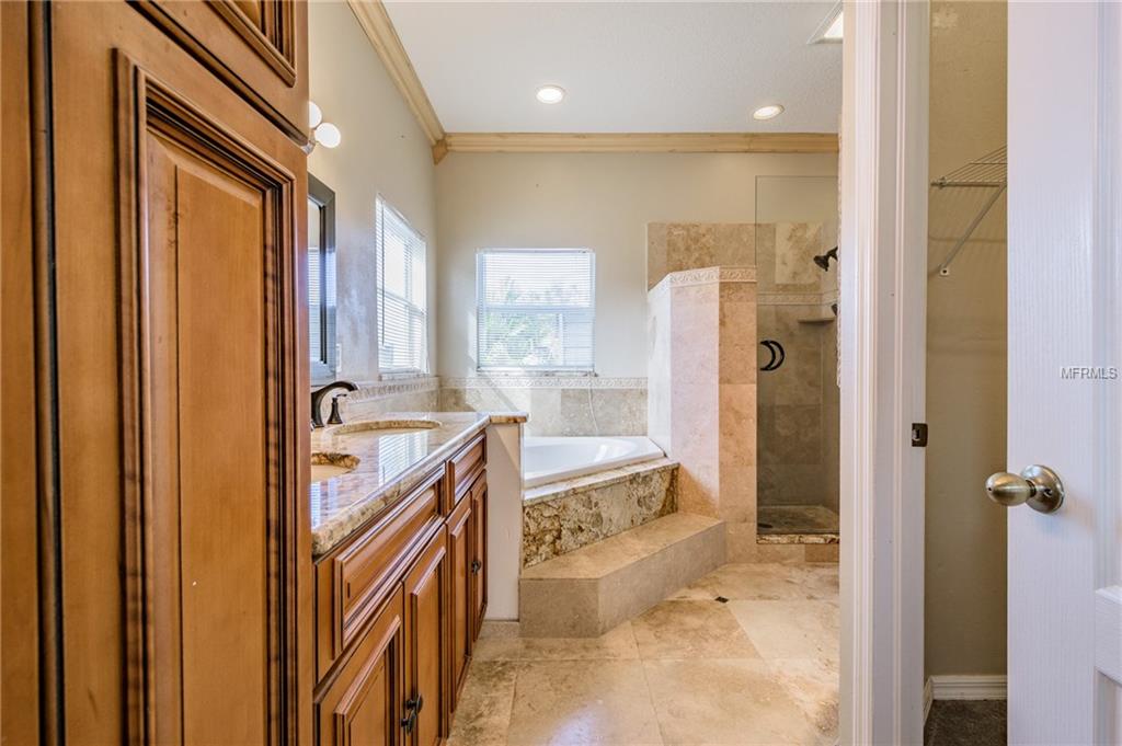 6918 MONARCH PARK DRIVE, APOLLO BEACH, Florida 33572, 3 Bedrooms Bedrooms, 3 Rooms Rooms,2 BathroomsBathrooms,Residential,For sale,MONARCH PARK,T2925446