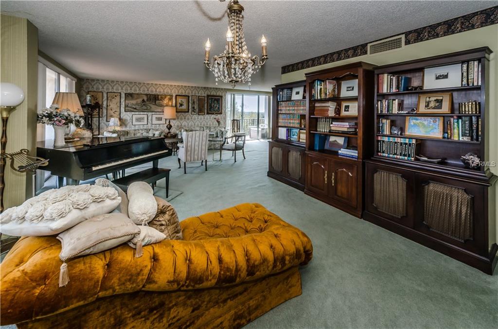 2699 SEVILLE BOULEVARD, CLEARWATER, Florida 33764, 2 Bedrooms Bedrooms, 5 Rooms Rooms,2 BathroomsBathrooms,Residential,For sale,SEVILLE,U7846026