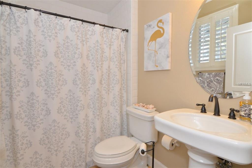 886 ARBORMOOR PLACE, LAKE MARY, Florida 32746, 5 Bedrooms Bedrooms, 11 Rooms Rooms,3 BathroomsBathrooms,Residential,For sale,ARBORMOOR,O5561573