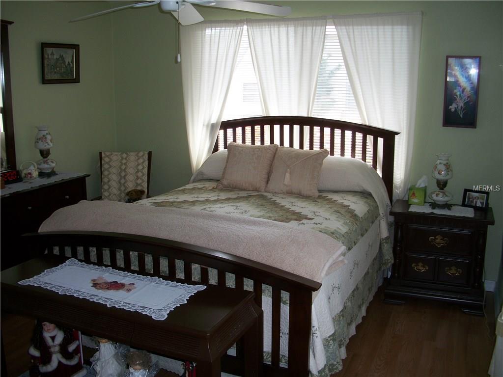 20000 N US HIGHWAY 19 N, CLEARWATER, Florida 33764, 2 Bedrooms Bedrooms, 4 Rooms Rooms,1 BathroomBathrooms,Residential,For sale,US HIGHWAY 19,U7847508