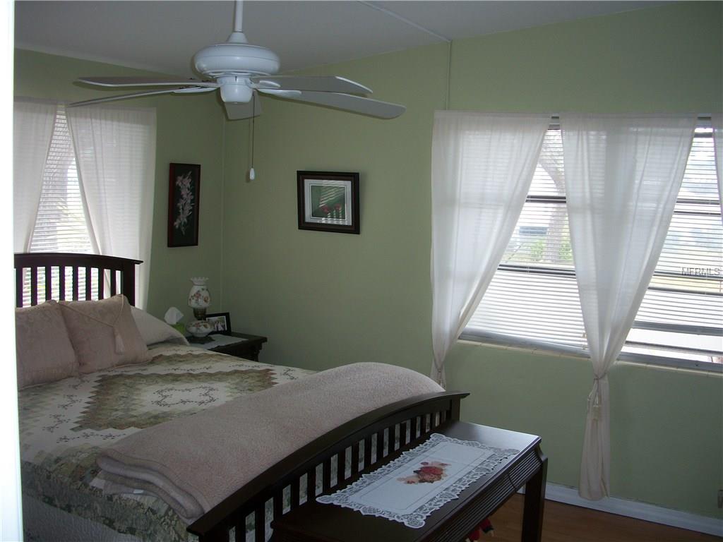 20000 N US HIGHWAY 19 N, CLEARWATER, Florida 33764, 2 Bedrooms Bedrooms, 4 Rooms Rooms,1 BathroomBathrooms,Residential,For sale,US HIGHWAY 19,U7847508