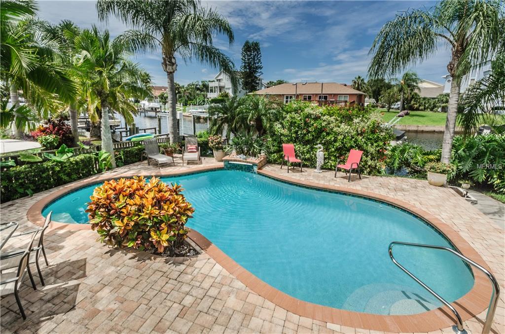 6333 FJORD WAY, NEW PORT RICHEY, Florida 34652, 5 Bedrooms Bedrooms, 9 Rooms Rooms,3 BathroomsBathrooms,Residential,For sale,FJORD,W7632445