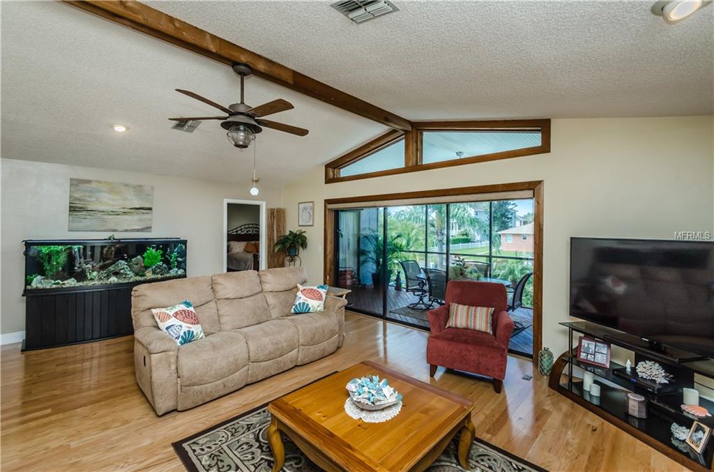 6333 FJORD WAY, NEW PORT RICHEY, Florida 34652, 5 Bedrooms Bedrooms, 9 Rooms Rooms,3 BathroomsBathrooms,Residential,For sale,FJORD,W7632445