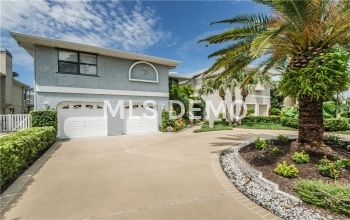 6333 FJORD WAY, NEW PORT RICHEY, Florida 34652, 5 Bedrooms Bedrooms, 9 Rooms Rooms,3 BathroomsBathrooms,Residential,For sale,FJORD,W7632445