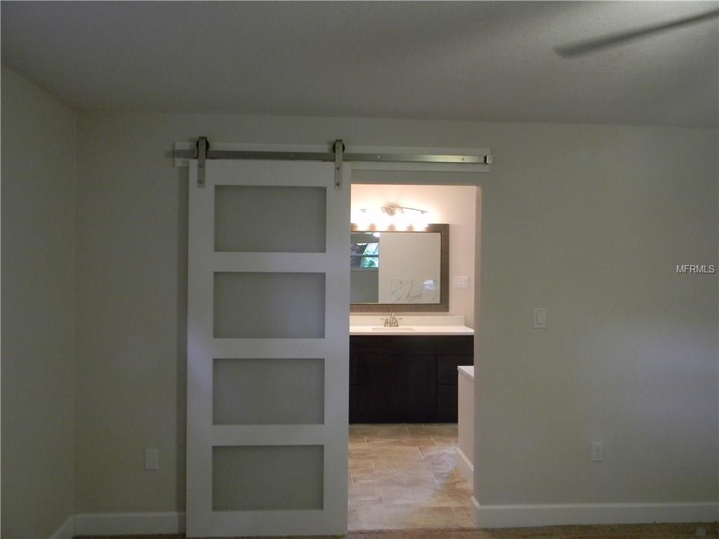 285 W OAK HILL ROAD, MOUNT DORA, Florida 32757, 5 Bedrooms Bedrooms, 3 Rooms Rooms,3 BathroomsBathrooms,Residential,For sale,OAK HILL,O5535932