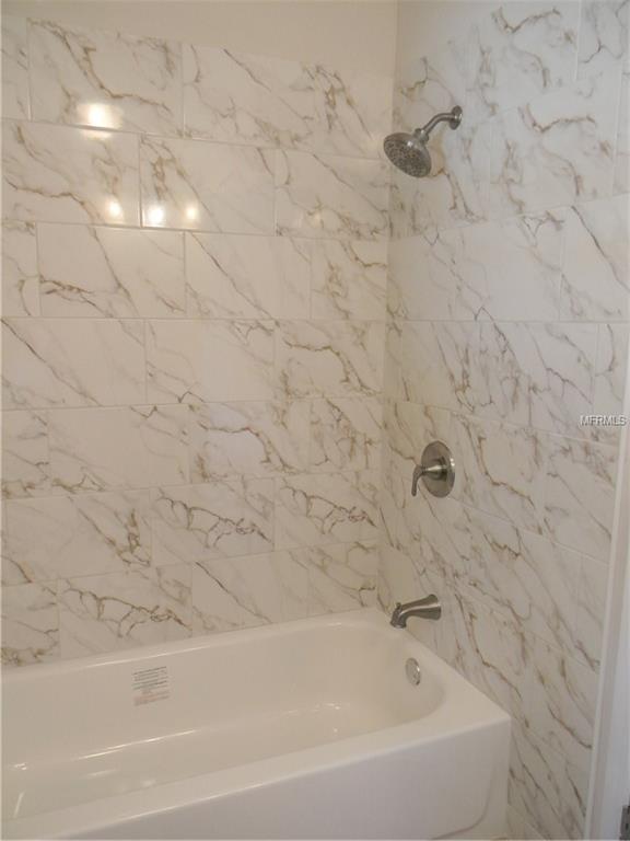 285 W OAK HILL ROAD, MOUNT DORA, Florida 32757, 5 Bedrooms Bedrooms, 3 Rooms Rooms,3 BathroomsBathrooms,Residential,For sale,OAK HILL,O5535932