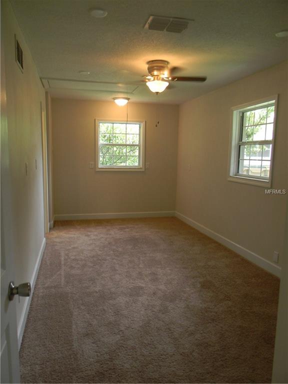 285 W OAK HILL ROAD, MOUNT DORA, Florida 32757, 5 Bedrooms Bedrooms, 3 Rooms Rooms,3 BathroomsBathrooms,Residential,For sale,OAK HILL,O5535932