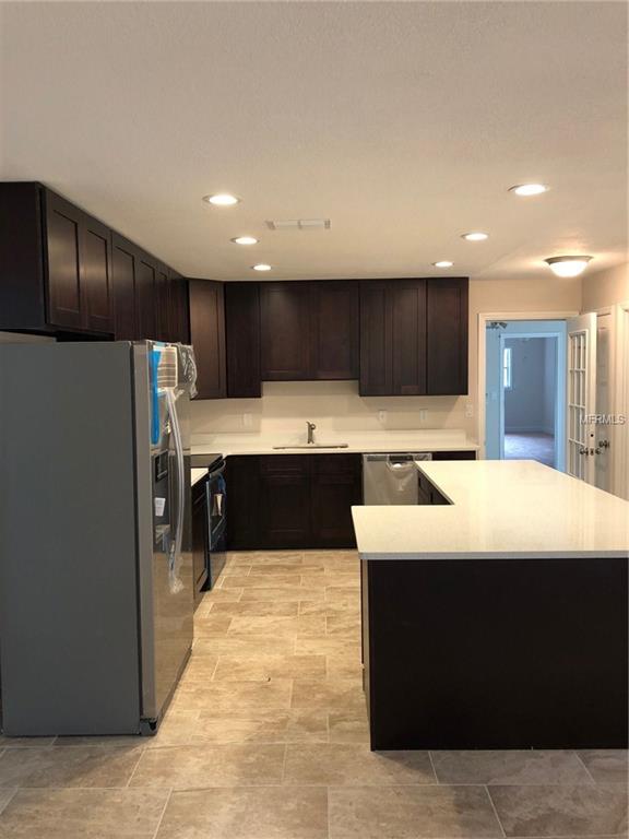 285 W OAK HILL ROAD, MOUNT DORA, Florida 32757, 5 Bedrooms Bedrooms, 3 Rooms Rooms,3 BathroomsBathrooms,Residential,For sale,OAK HILL,O5535932