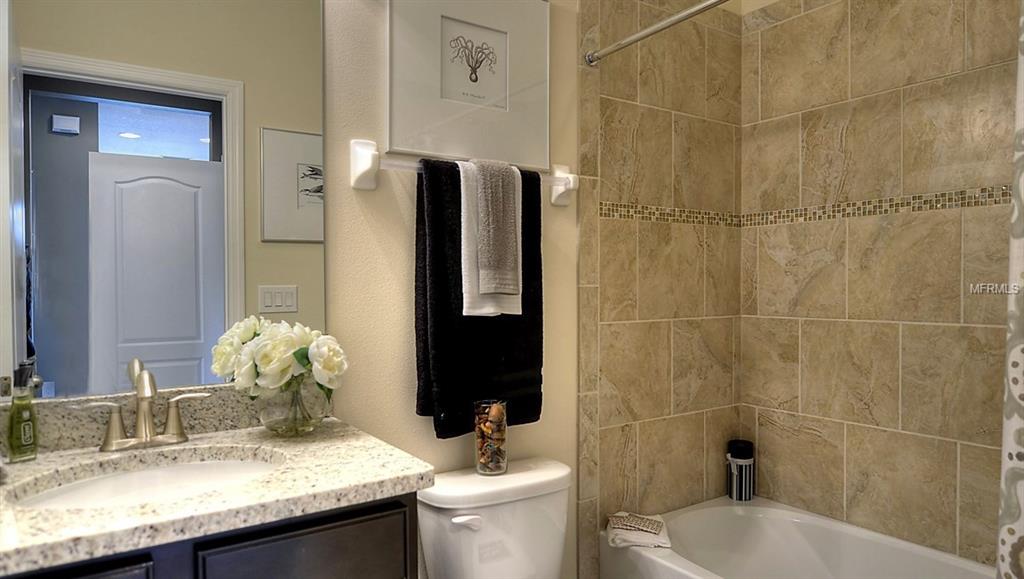 8342 ENCLAVE WAY, SARASOTA, Florida 34243, 3 Bedrooms Bedrooms, 7 Rooms Rooms,2 BathroomsBathrooms,Residential,For sale,ENCLAVE,T2908188