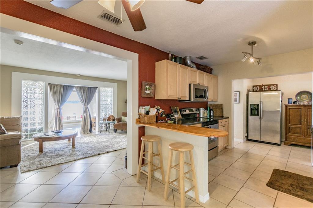 604 E SILVER STAR ROAD, OCOEE, Florida 34761, 4 Bedrooms Bedrooms, 8 Rooms Rooms,2 BathroomsBathrooms,Residential,For sale,SILVER STAR,O5554782