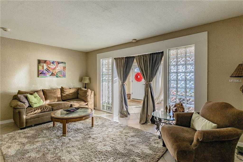 604 E SILVER STAR ROAD, OCOEE, Florida 34761, 4 Bedrooms Bedrooms, 8 Rooms Rooms,2 BathroomsBathrooms,Residential,For sale,SILVER STAR,O5554782