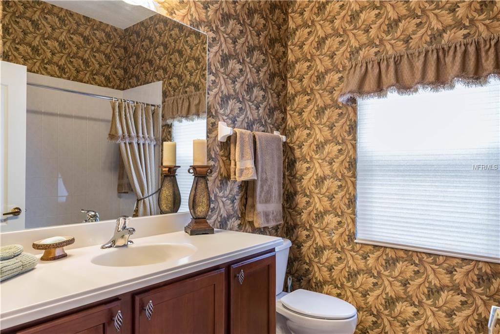 12034 GRANITE WOODS LOOP, VENICE, Florida 34292, 4 Bedrooms Bedrooms, 7 Rooms Rooms,3 BathroomsBathrooms,Residential,For sale,GRANITE WOODS,D5922741