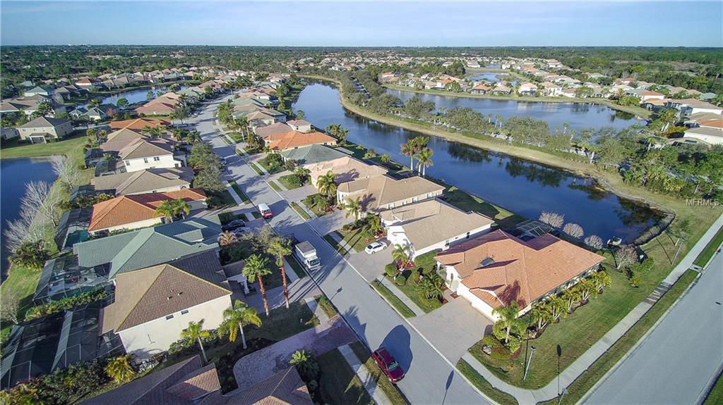 12034 GRANITE WOODS LOOP, VENICE, Florida 34292, 4 Bedrooms Bedrooms, 7 Rooms Rooms,3 BathroomsBathrooms,Residential,For sale,GRANITE WOODS,D5922741