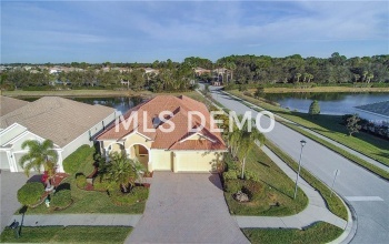 12034 GRANITE WOODS LOOP, VENICE, Florida 34292, 4 Bedrooms Bedrooms, 7 Rooms Rooms,3 BathroomsBathrooms,Residential,For sale,GRANITE WOODS,D5922741