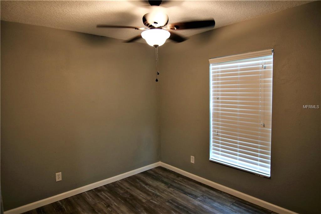 8801 PAUL BUCHMAN HIGHWAY, PLANT CITY, Florida 33565, 3 Bedrooms Bedrooms, 5 Rooms Rooms,2 BathroomsBathrooms,Residential,For sale,PAUL BUCHMAN,T2928421