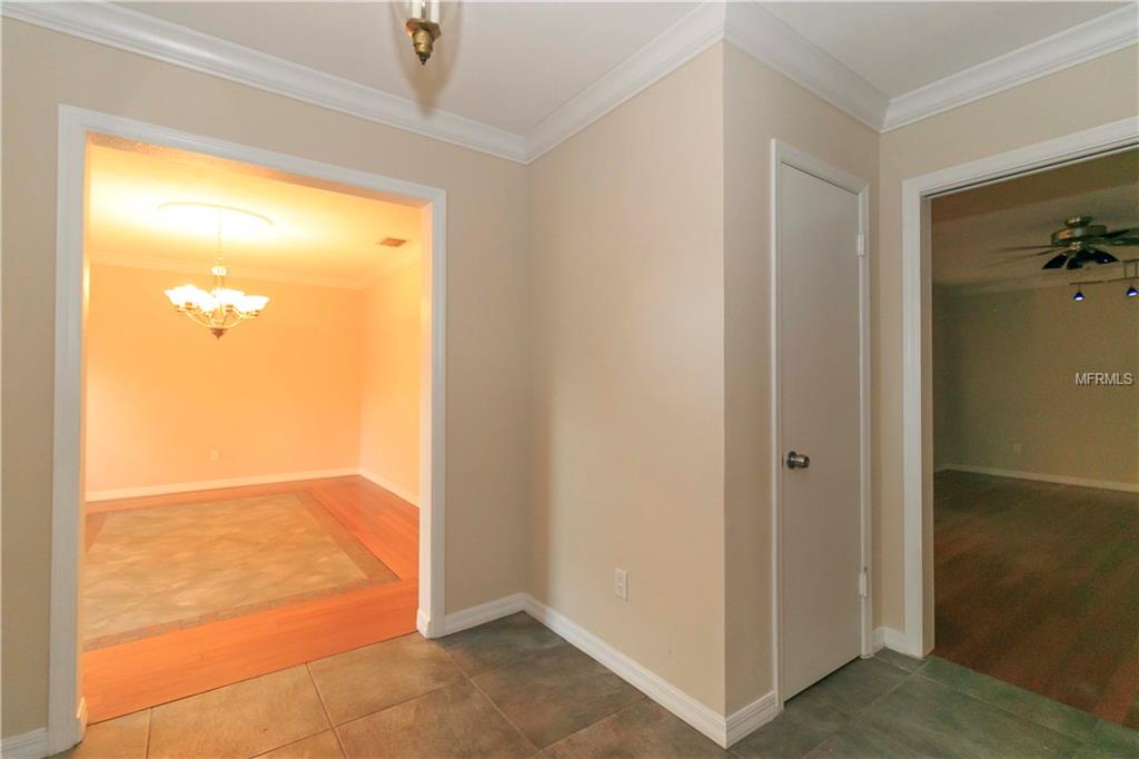 2715 MAE LOMA COURT, ORLANDO, Florida 32806, 3 Bedrooms Bedrooms, 6 Rooms Rooms,2 BathroomsBathrooms,Residential,For sale,MAE LOMA,O5535984