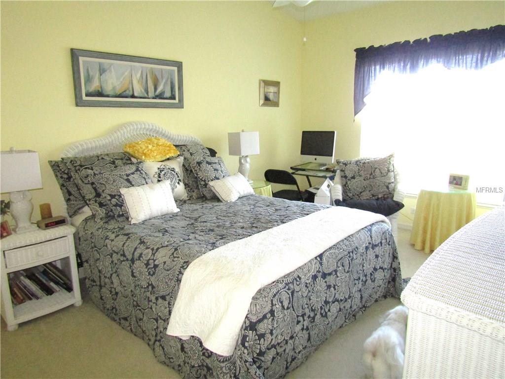 406 LAUREL LAKE DRIVE, VENICE, Florida 34292, 2 Bedrooms Bedrooms, 8 Rooms Rooms,2 BathroomsBathrooms,Residential,For sale,LAUREL LAKE,N5914884