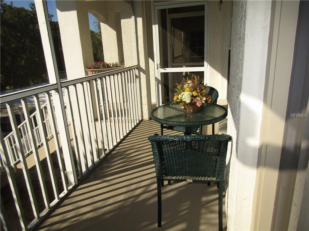 406 LAUREL LAKE DRIVE, VENICE, Florida 34292, 2 Bedrooms Bedrooms, 8 Rooms Rooms,2 BathroomsBathrooms,Residential,For sale,LAUREL LAKE,N5914884