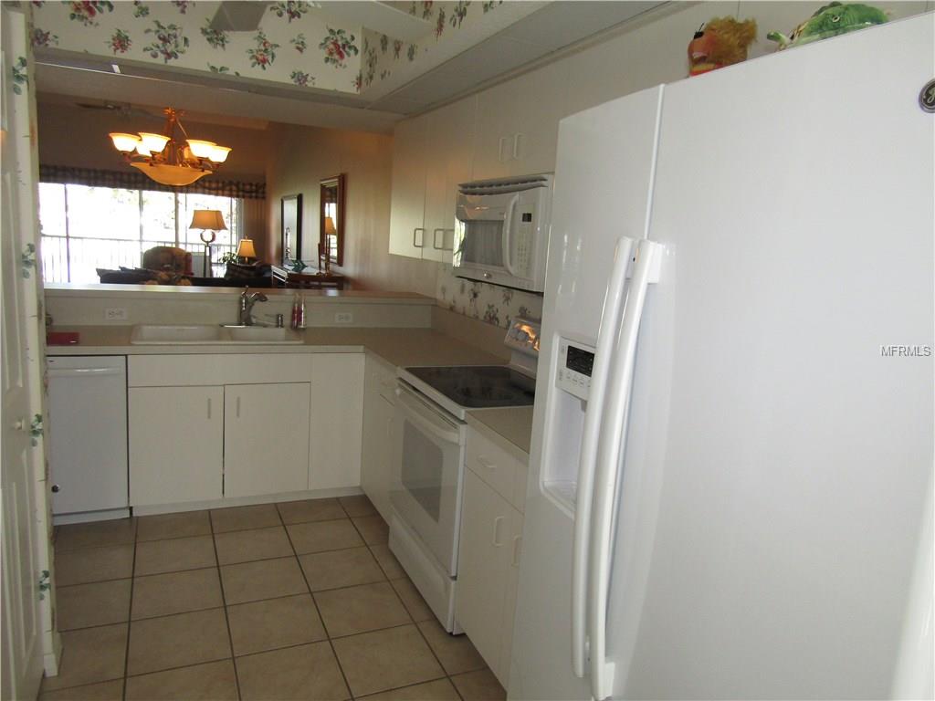 406 LAUREL LAKE DRIVE, VENICE, Florida 34292, 2 Bedrooms Bedrooms, 8 Rooms Rooms,2 BathroomsBathrooms,Residential,For sale,LAUREL LAKE,N5914884