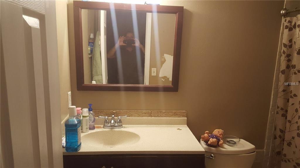 223 LA PAZ DRIVE, KISSIMMEE, Florida 34743, 3 Bedrooms Bedrooms, 6 Rooms Rooms,3 BathroomsBathrooms,Residential,For sale,LA PAZ,S4853748