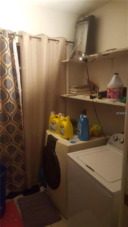 223 LA PAZ DRIVE, KISSIMMEE, Florida 34743, 3 Bedrooms Bedrooms, 6 Rooms Rooms,3 BathroomsBathrooms,Residential,For sale,LA PAZ,S4853748